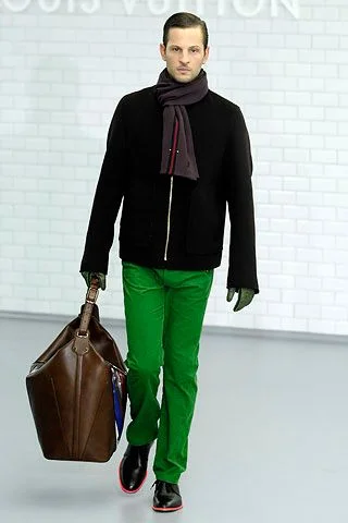 Look 25